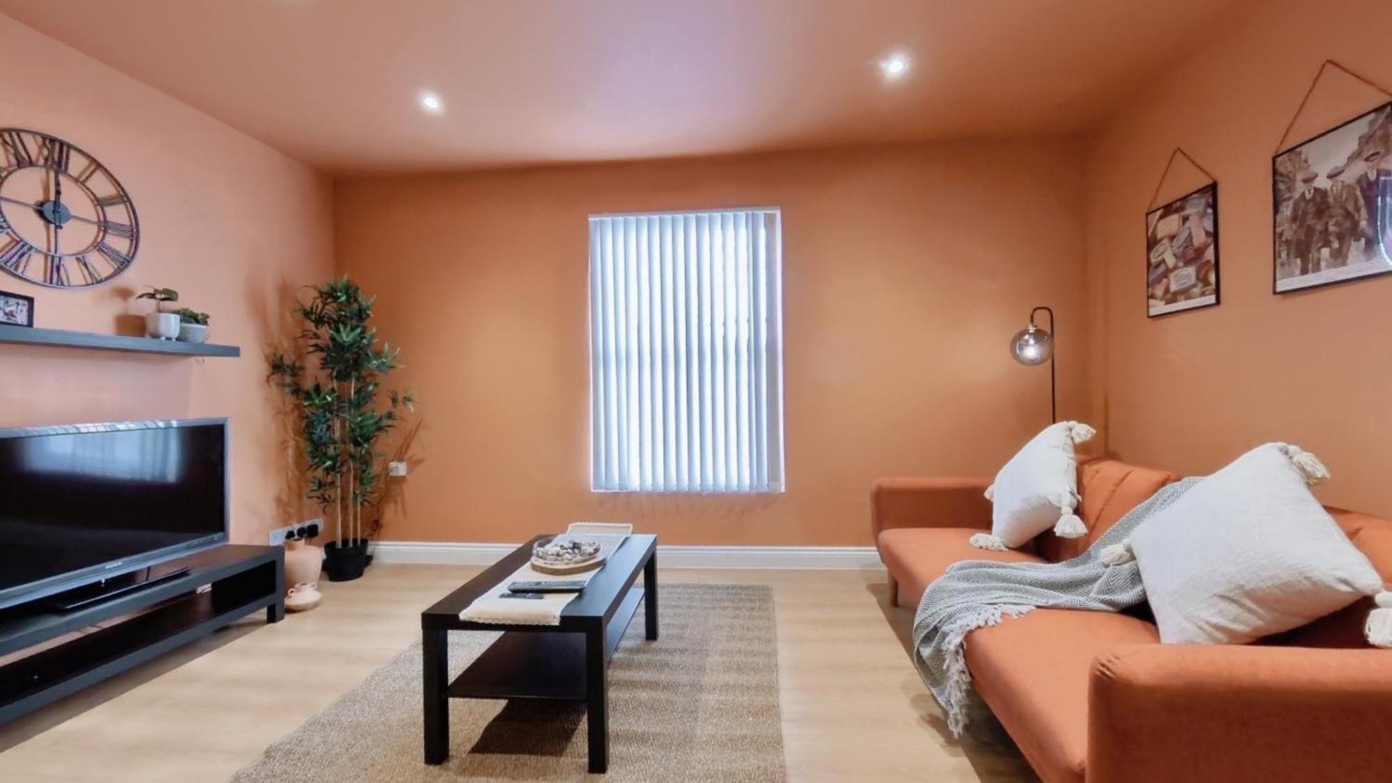Group Bookings: Up To 30 Guests Across 5 Spacious Flats! Keyless Access Free Wifi & Parking 버밍엄 외부 사진