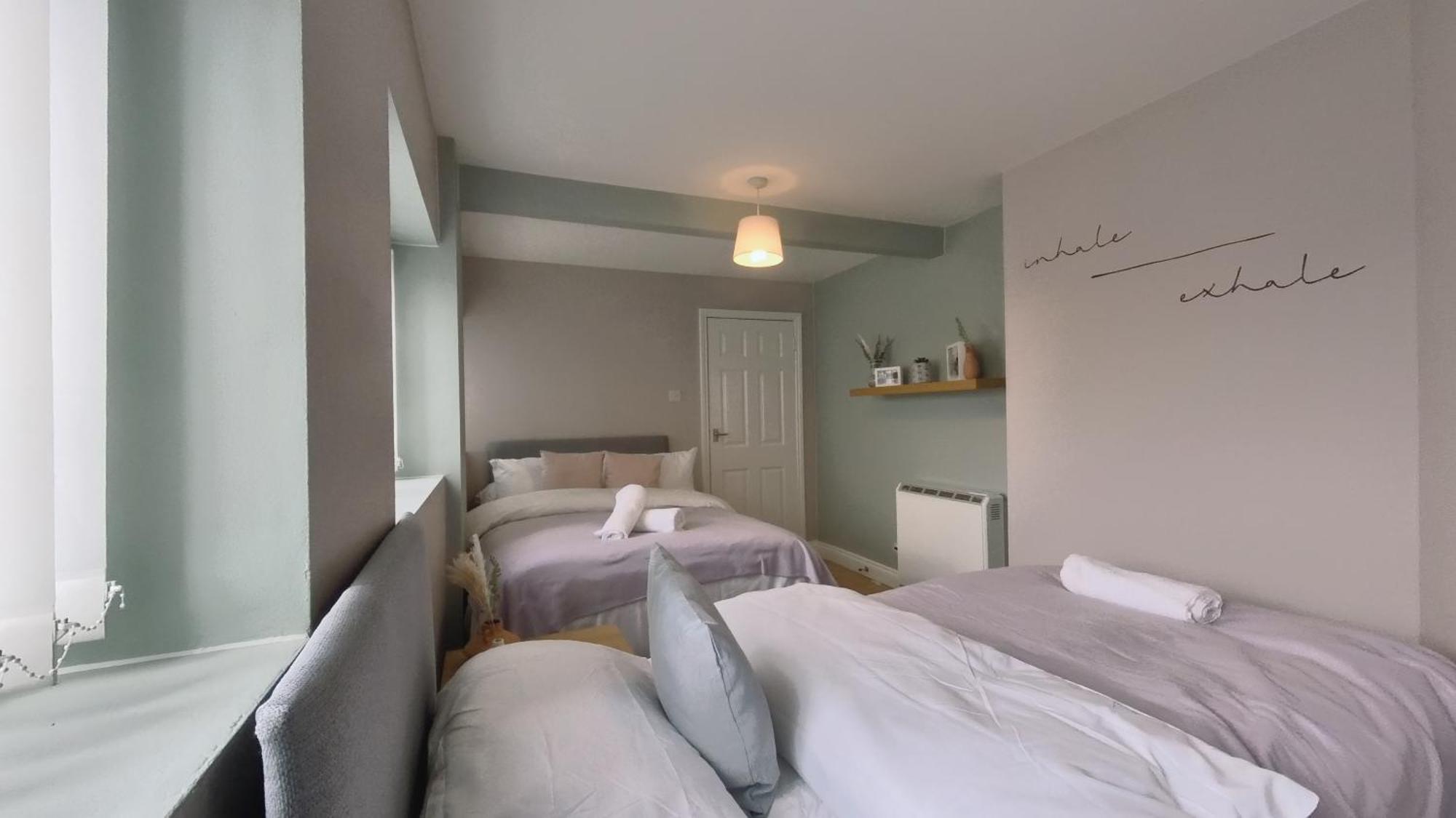 Group Bookings: Up To 30 Guests Across 5 Spacious Flats! Keyless Access Free Wifi & Parking 버밍엄 외부 사진
